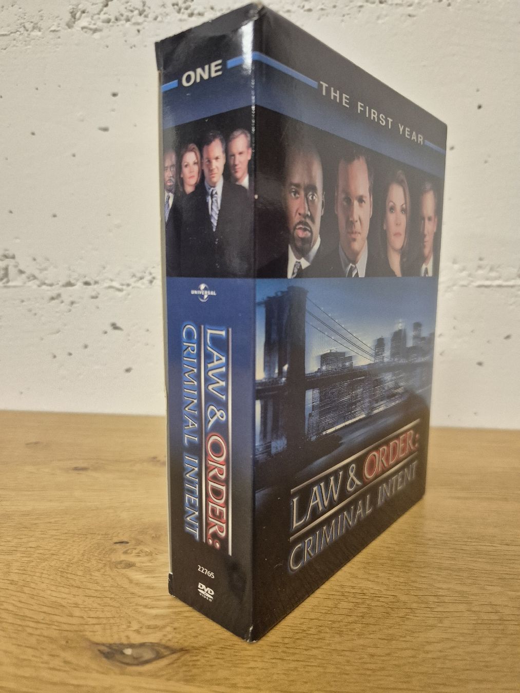 Tutti i DVDs: DVD Law & Order: Criminal Intent - Saison 1 complète  – Usato da Bogis-Bossey venduto da VNT-GE.ch 4