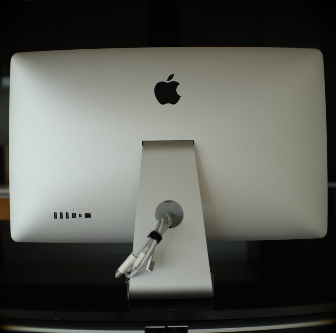 Apple Monitore: Apple Thunderbolt Display – Gebraucht aus Schenkon von Staerbsli 2