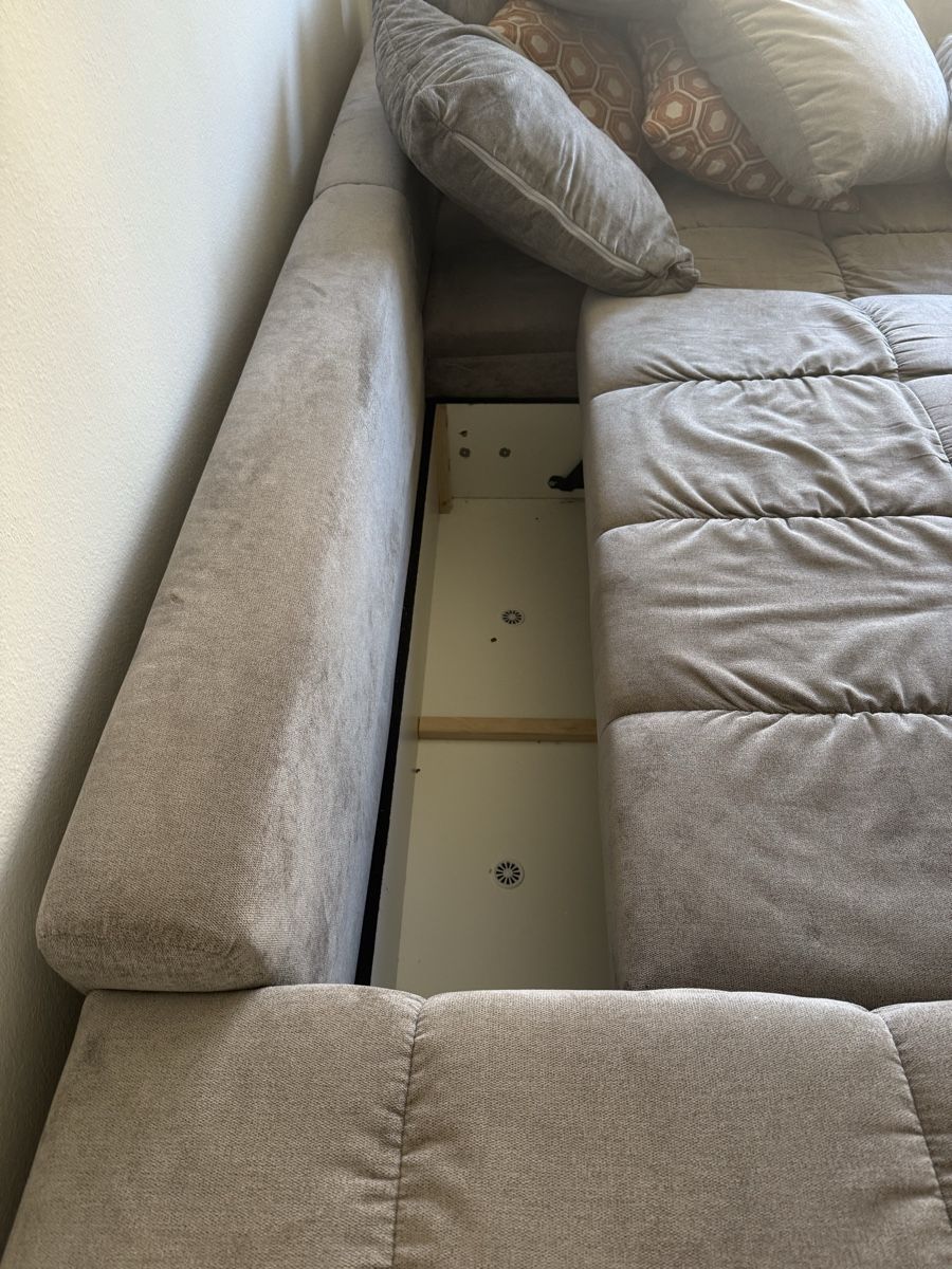 Divani: Ecksofa mit Schlaffunktion und Bettkasten grau – Usato da Zürich venduto da sim_rj8b 3
