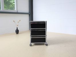 USM Haller Korpus in schwarz (mehrere verfüg.)