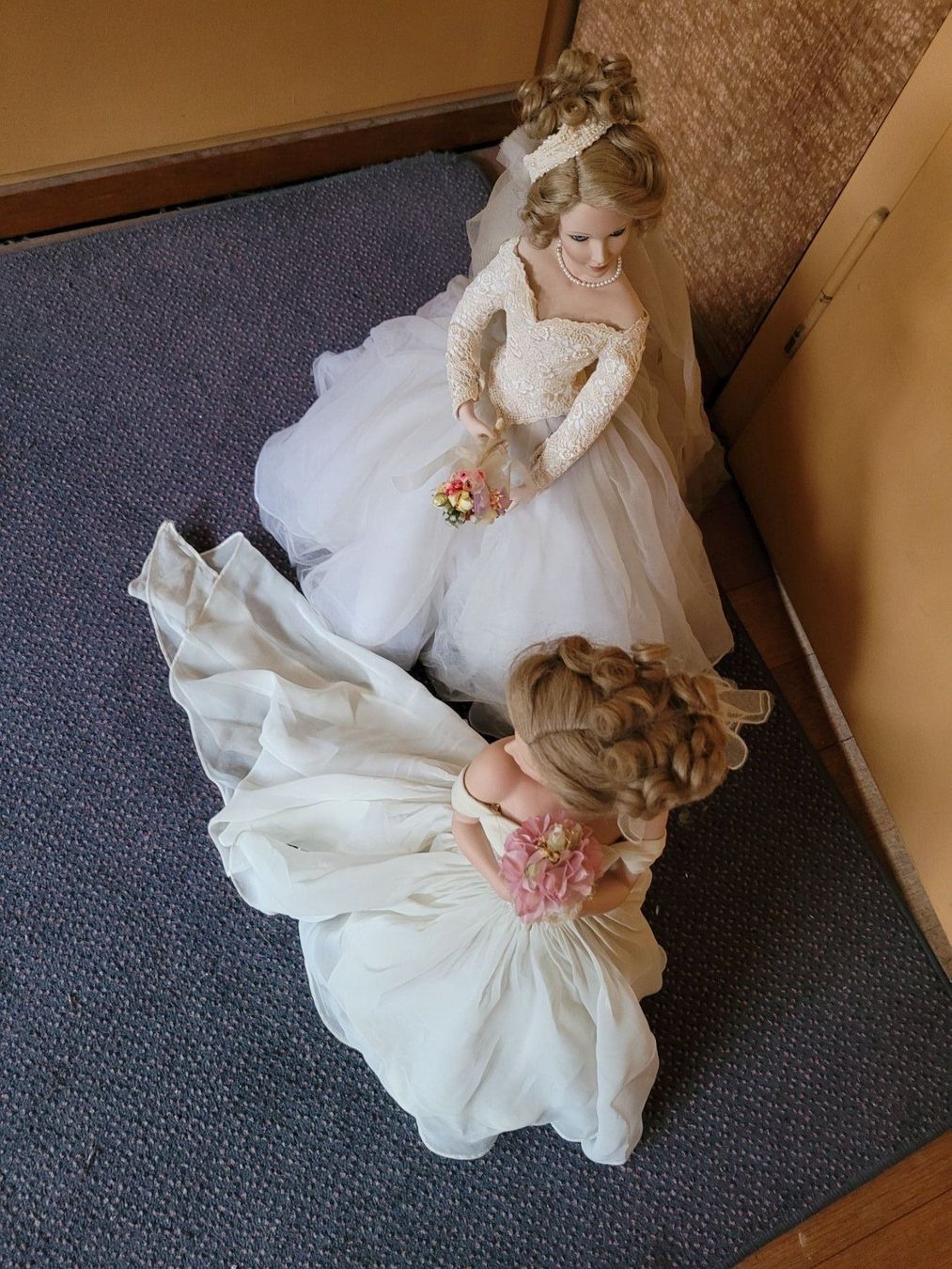 Bambole: Porzelanpuppen – Usato da GLARUS venduto da Glarus4 2
