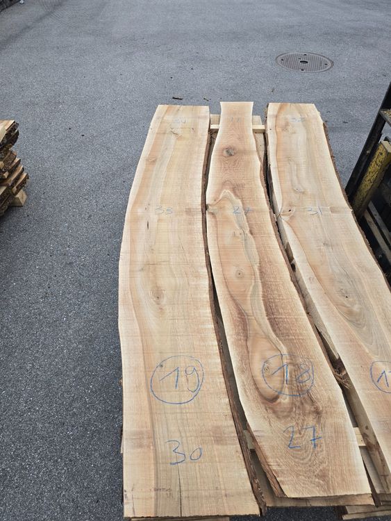 Articoli in legno: Nussbaumbrett Nr 18 – Nuovo (secondo la descrizione) da Lützelflüh-Goldb venduto da Waelchris