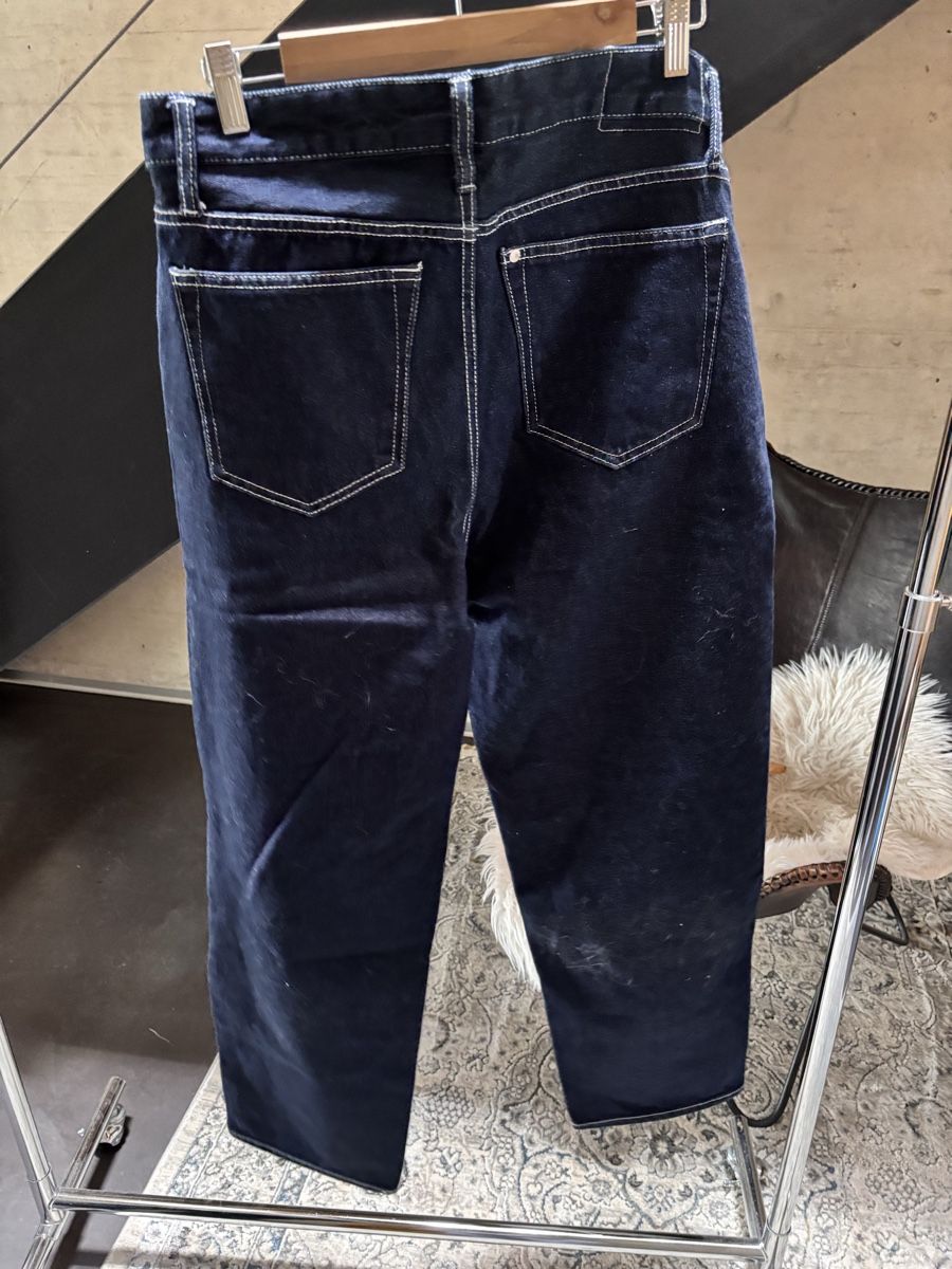 H&M Jeans: Loose Fit Dark Jeans – Nuovo (secondo la descrizione) da La Chaux-de-Fonds venduto da joa_jk5g 1