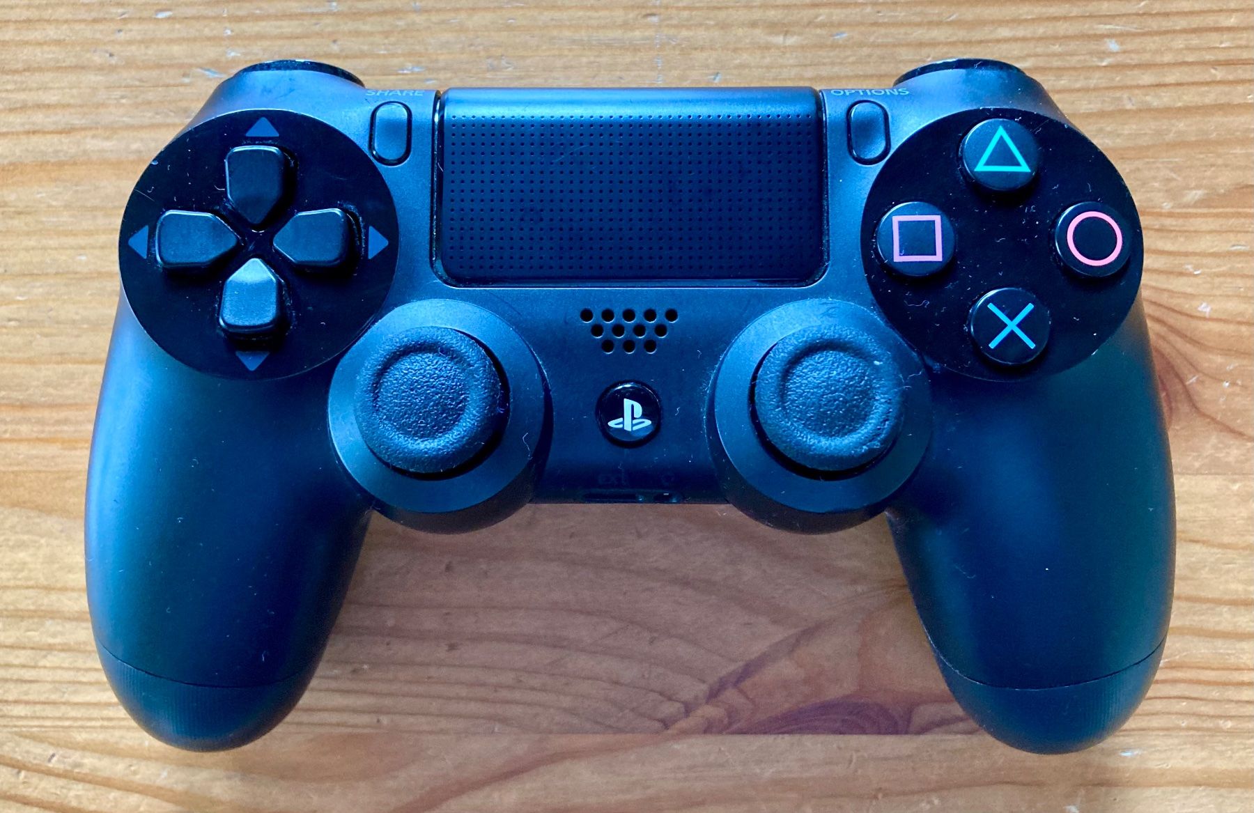 Sony Controller: Dual Shock Controller - PS4 – Defekt aus Zürich von