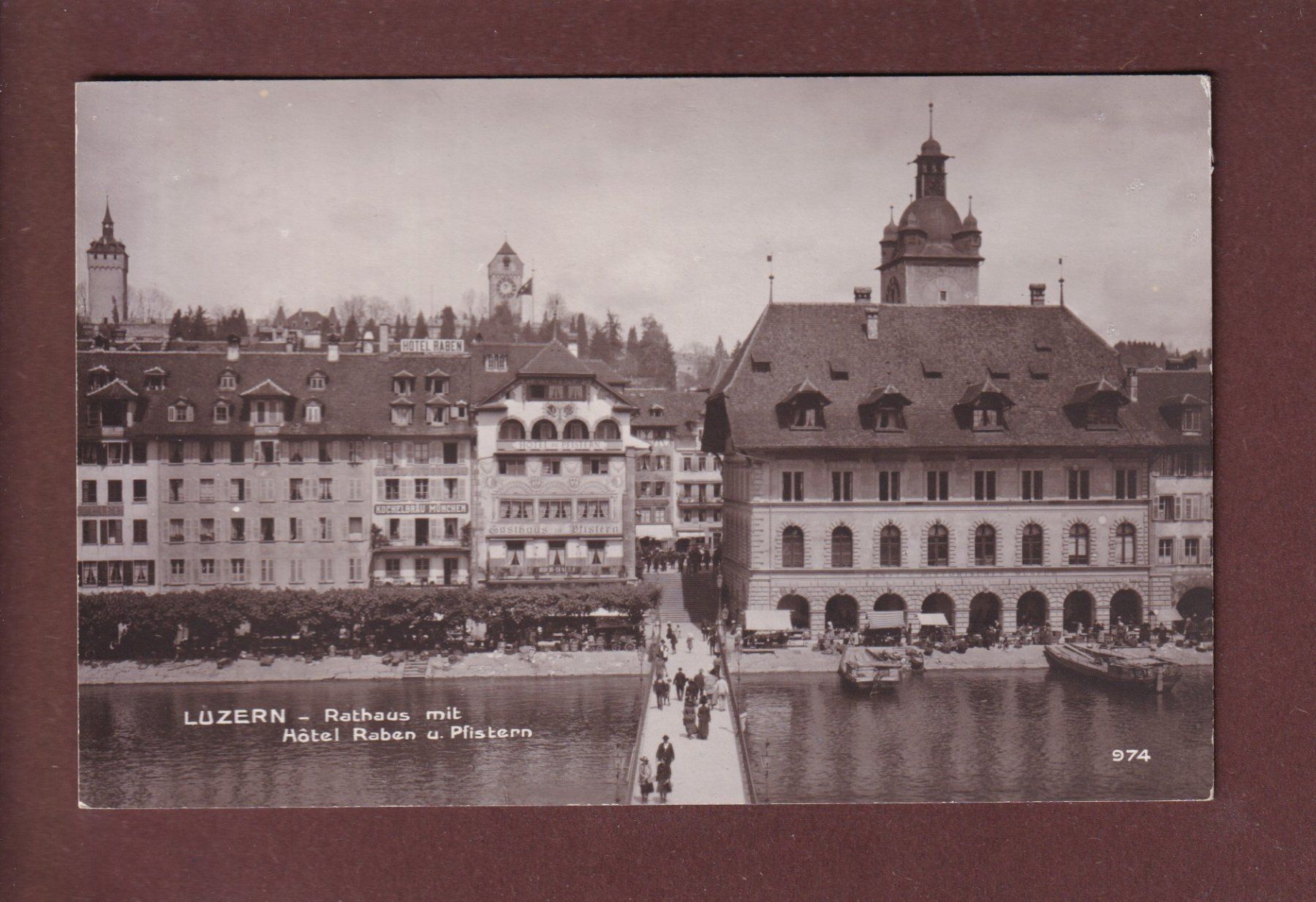 Cartes postales: LUZERN - Rathaus - Hôtel Raben – D'occasion à Pully par nicecards