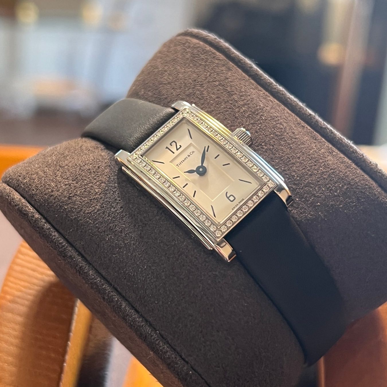 Tiffany & Co. Orologi: Tiffany & Co Gallery Diamond Bezel – Usato da Carouge GE venduto da Watchaser 7