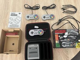 Super Nintedo Mini Classic incl. Tasche und 3 Controller