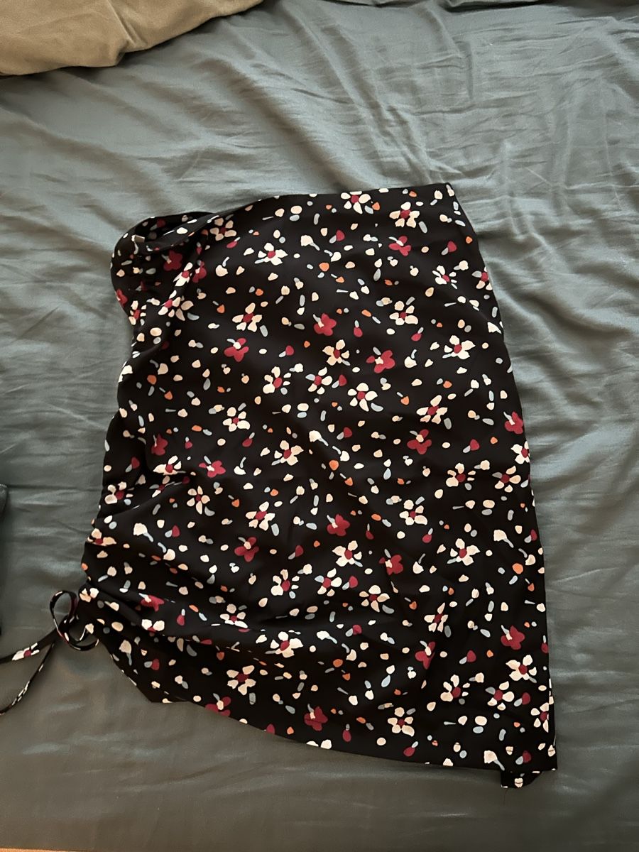 Gonne: Asymmetrical midi skirt – Nuovo (secondo la descrizione) da Zürich venduto da rob_n7vd 1