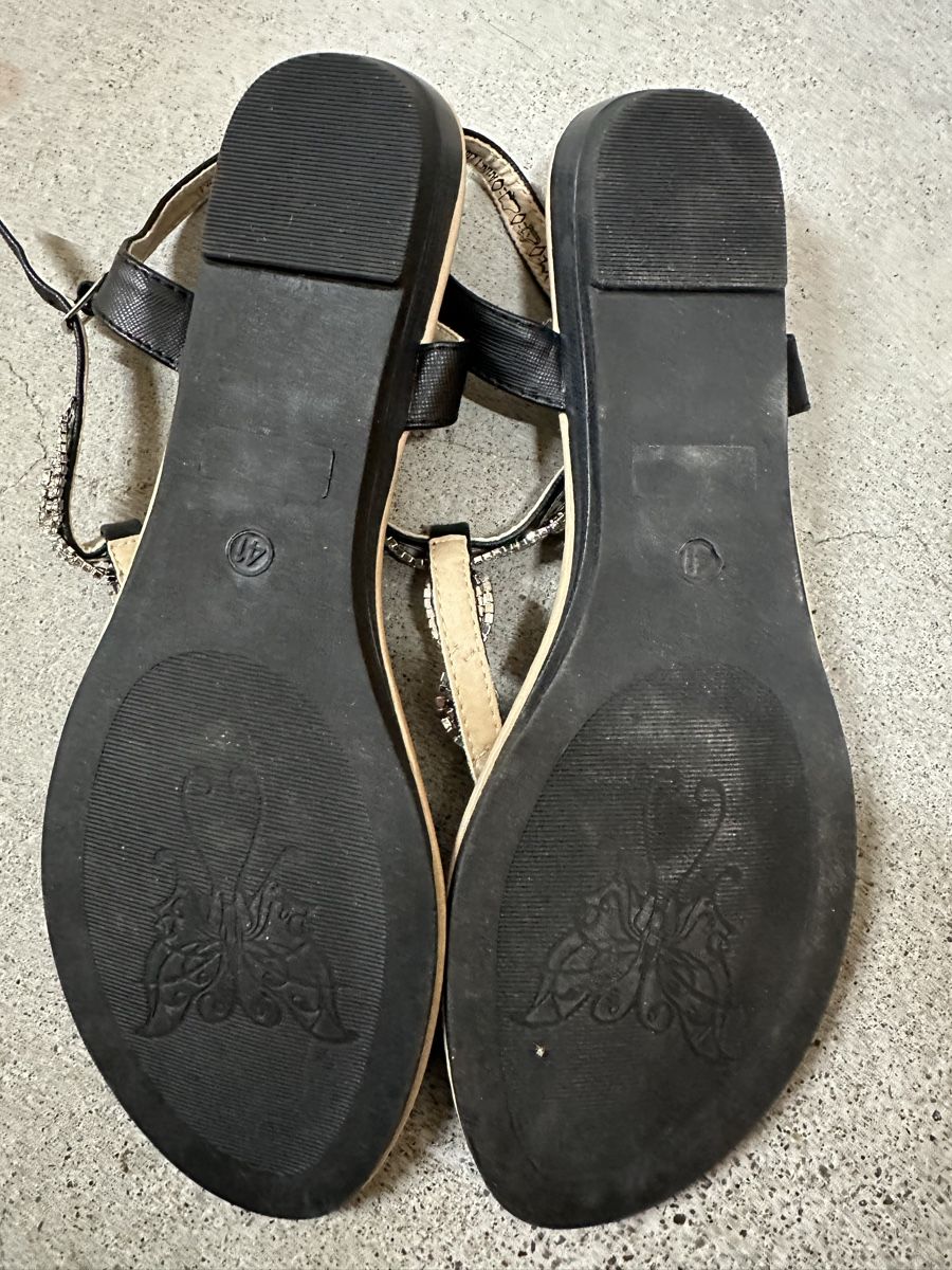 Graceland Scarpe da donna: Schicke Sandalen, schwarz mit Strass, Grösse 41 – Nuovo (secondo la descrizione) da Glattbrugg venduto da SMusic98 4