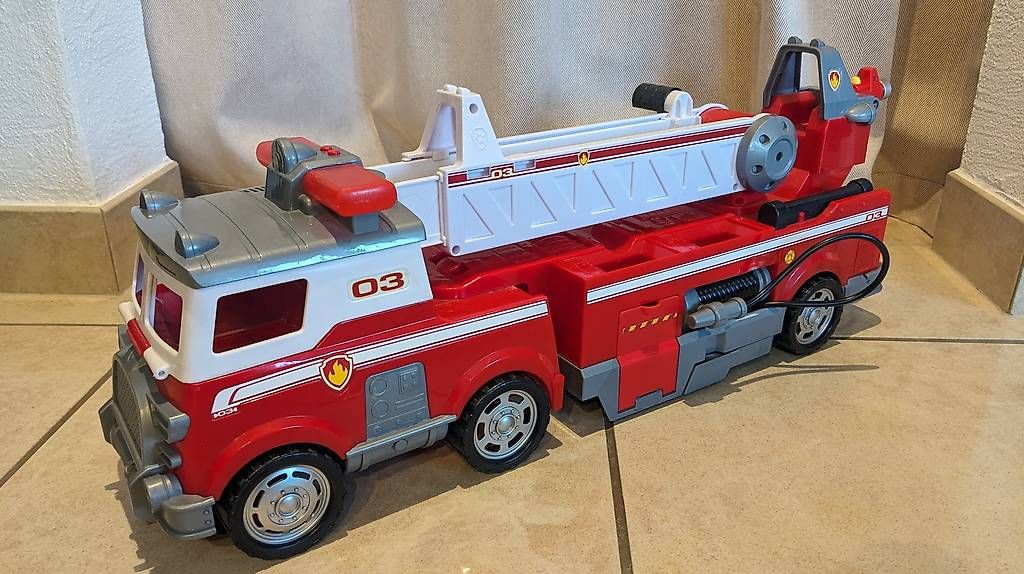 Spielzeuge: Paw Patrol Feuerwehrauto – Gebraucht aus Möhlin von chrisscat