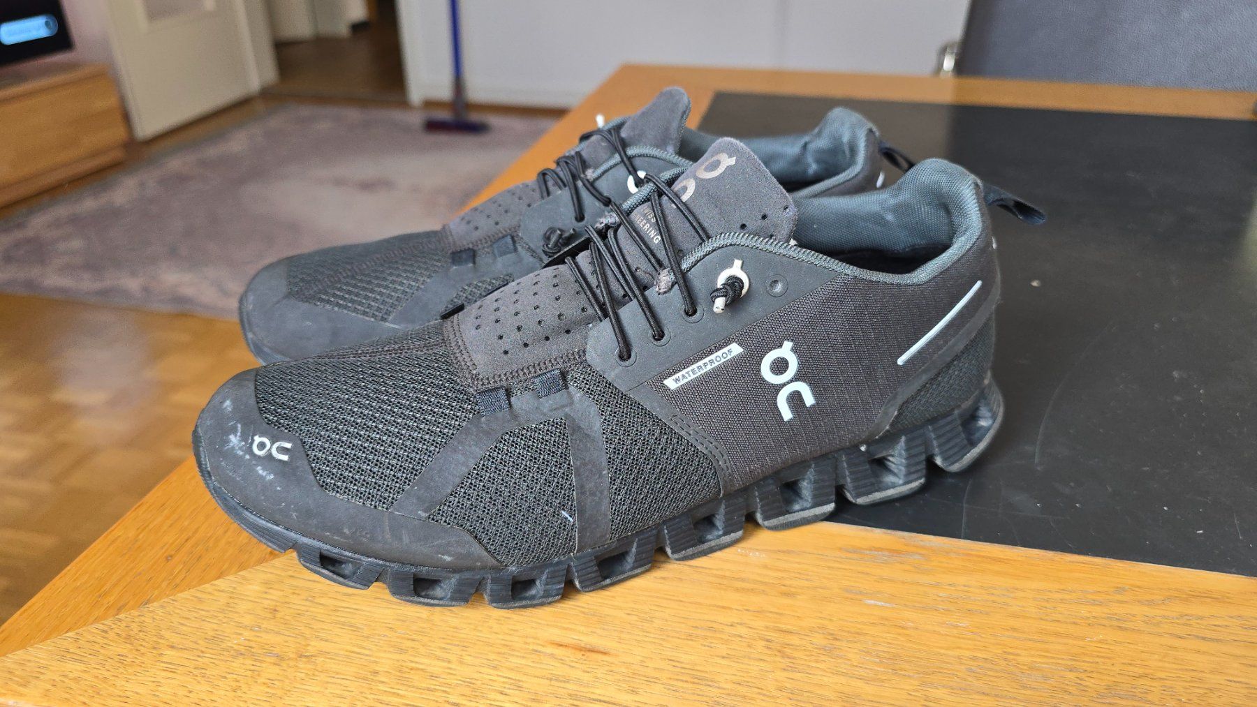 On Scarpe da donna: ON CLOUD waterproof schuhe gr 41 – Usato da Wallisellen venduto da theblacksheep 2