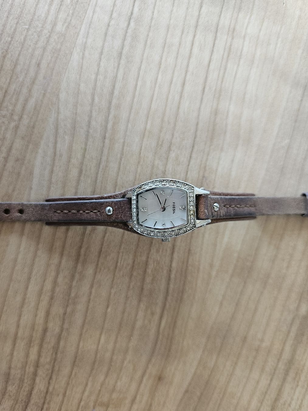 Fossil Uhren: Fossil Damenuhr mit Lederarmband – Gebraucht aus Hauenstein von Desey 1