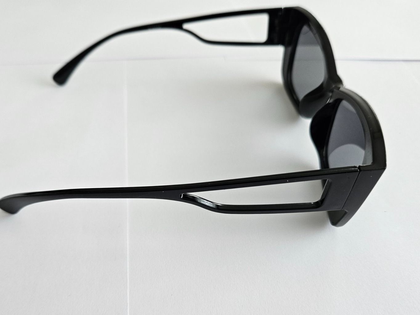 Brillen & Gläser: Elegante Damen Sonnenbrille – Neu und originalverpackt aus Kreuzlingen von RahMal 3