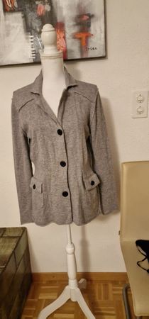 Beutler Strickjacke, Gr. M, Top Zustand für den Winter