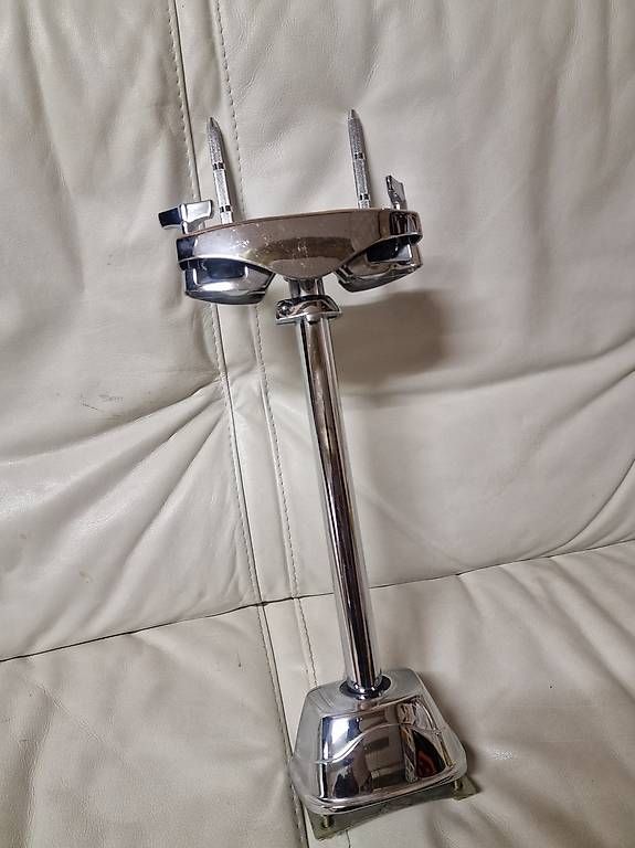 Strumenti musicali: Mapex Doppel Tom Halter mit Bass Drum Mount – Usato da Mur (Vully) FR venduto da Bigwhite 1