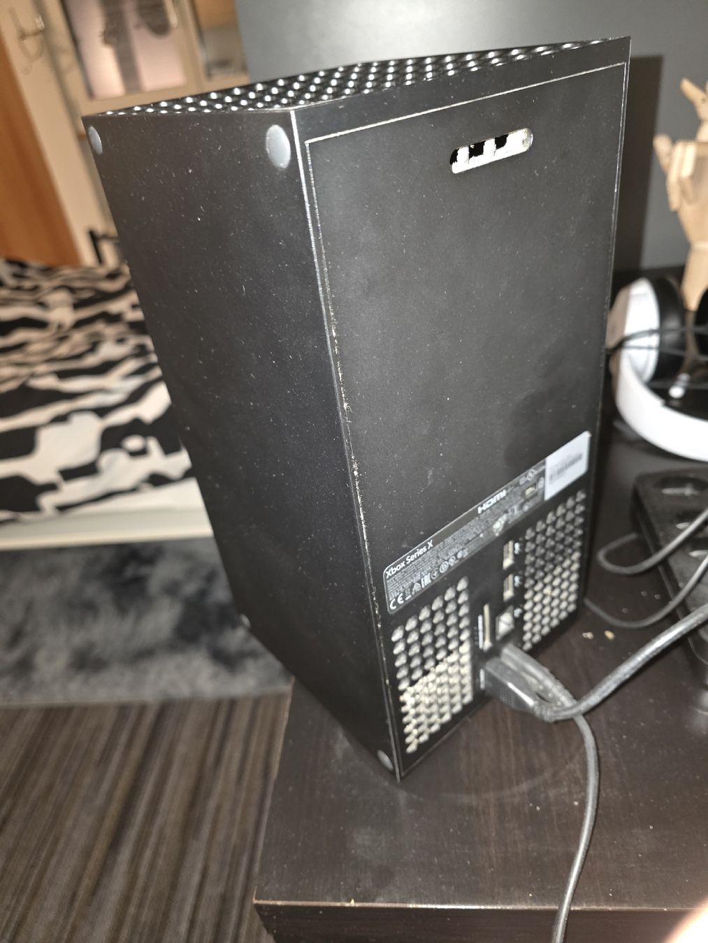 Microsoft Consoles: xbox series X + joypad ottimo stato – D'occasion à Leukerbad par ale_fhj8 2