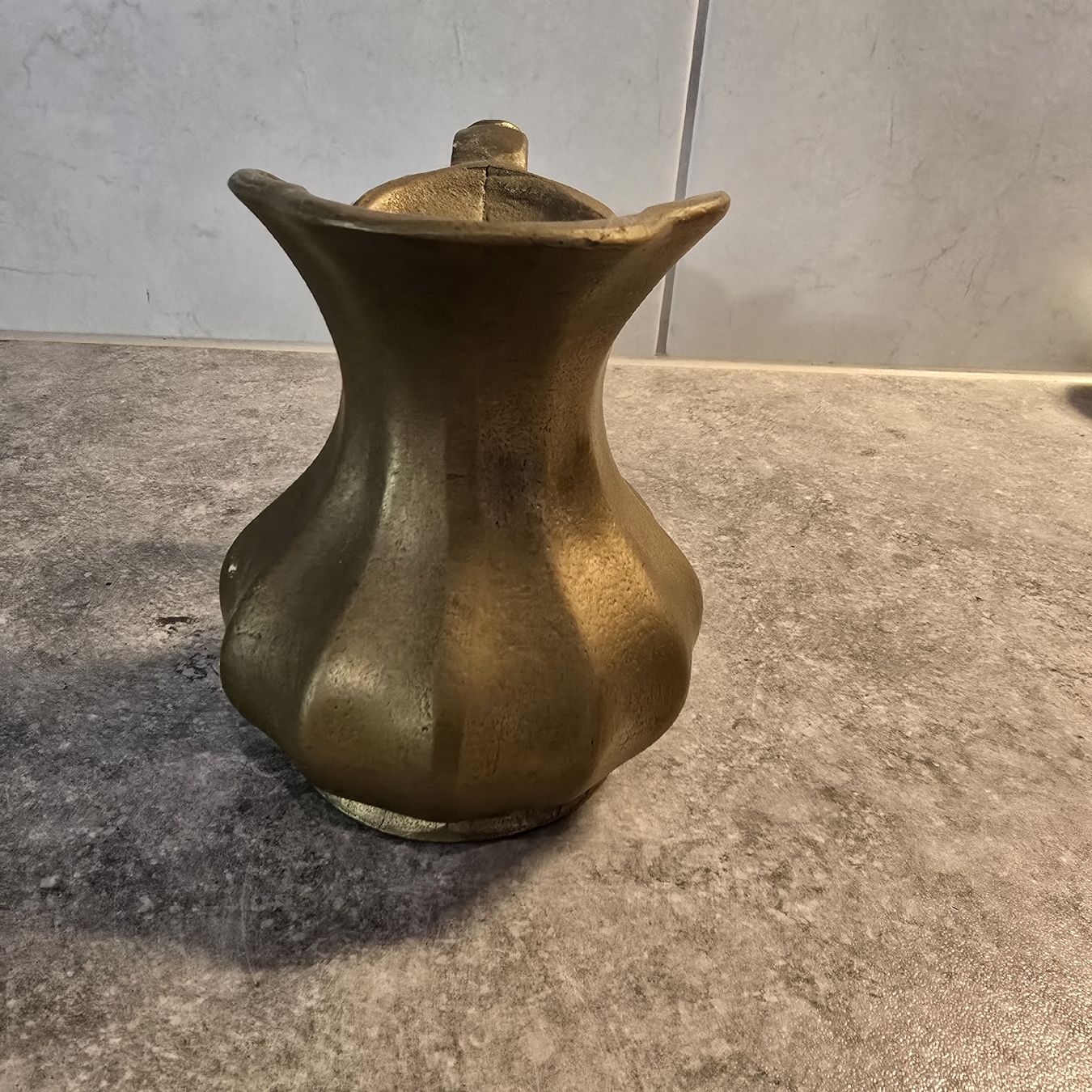 Caraffe: Antike Kanne/Krug – Usato da Boswil venduto da Mistery79090 1