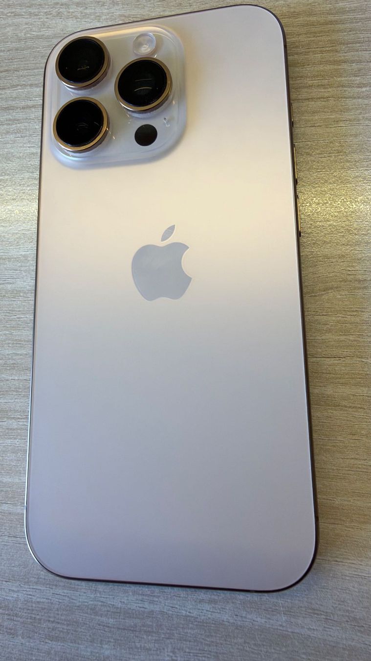 Apple Handys / Smartphones: iPhone 16 Pro - 512 GB - Farbe Desert Titanium – Gebraucht aus Oberägeri von Rog-Wer-007 1