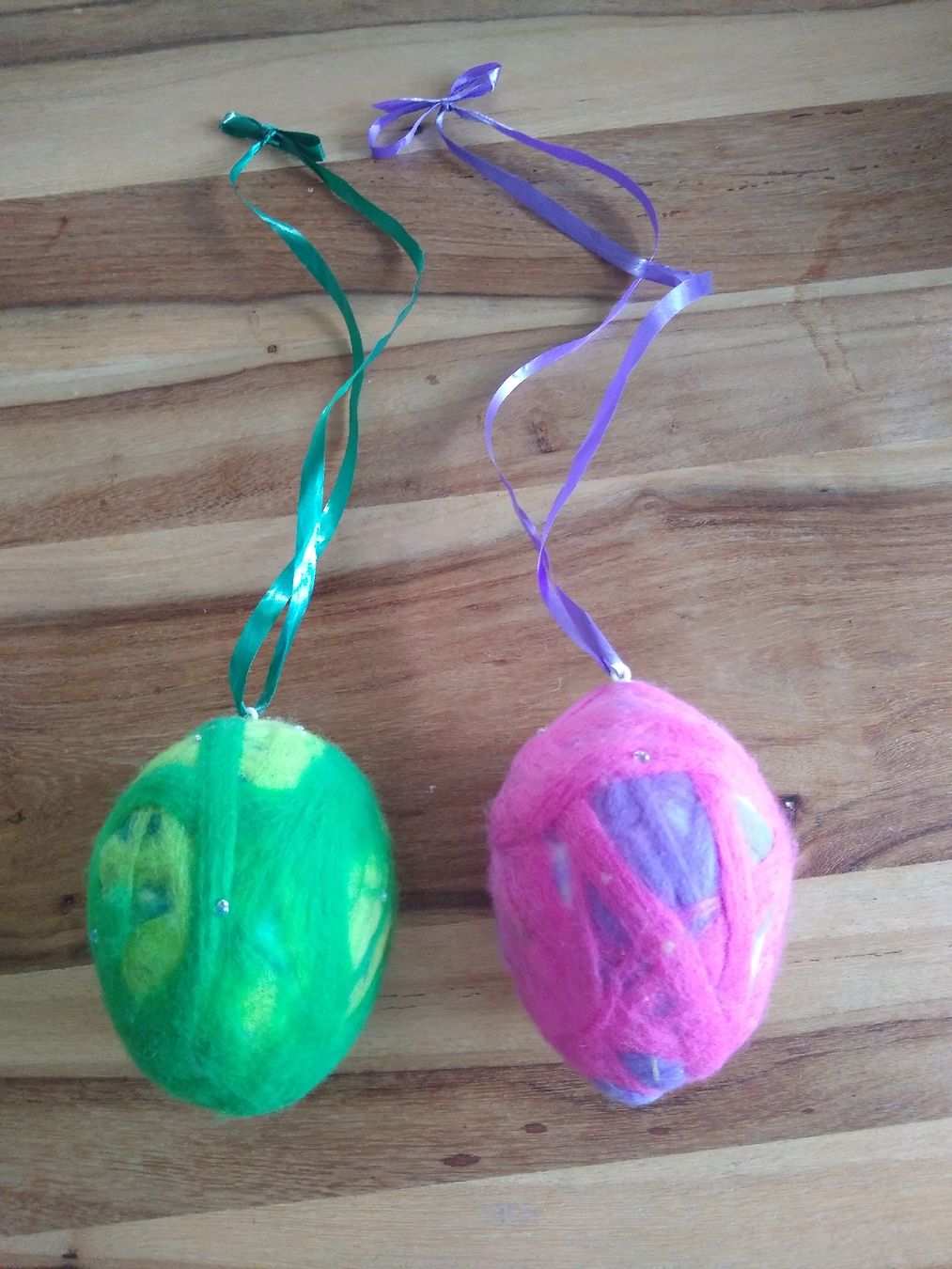 Tutte le decorazioni: Handmade Felted very large Easter Eggs, Spring Decor – Usato da Dübendorf venduto da rol_fm6d