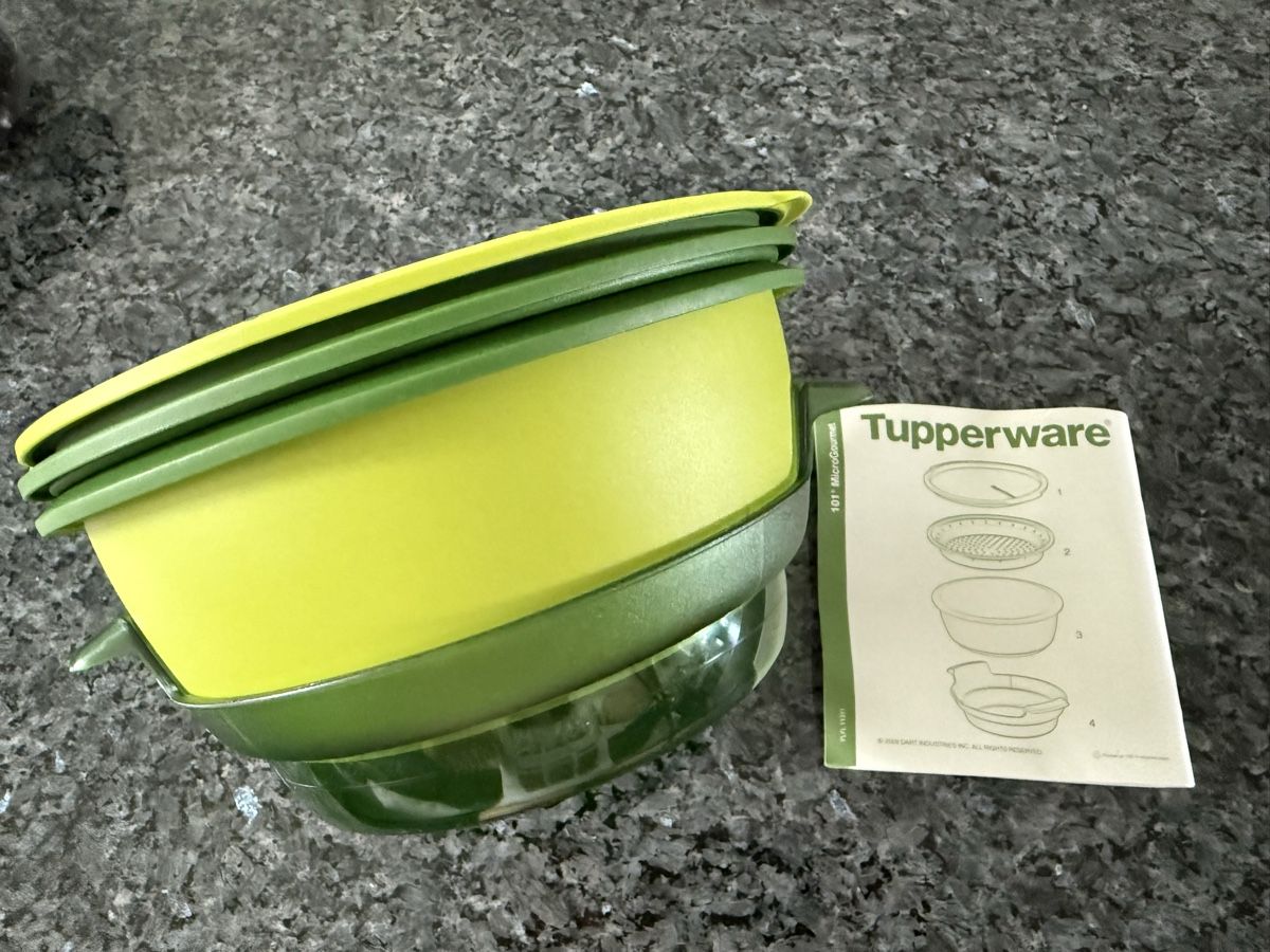 Tupperware Elettrodomestici da cucina: Tupperware MicroGourmet Kochgeschirr Behälter – Nuovo e nell'imballaggio originale da Freidorf TG venduto da Iris1970 1