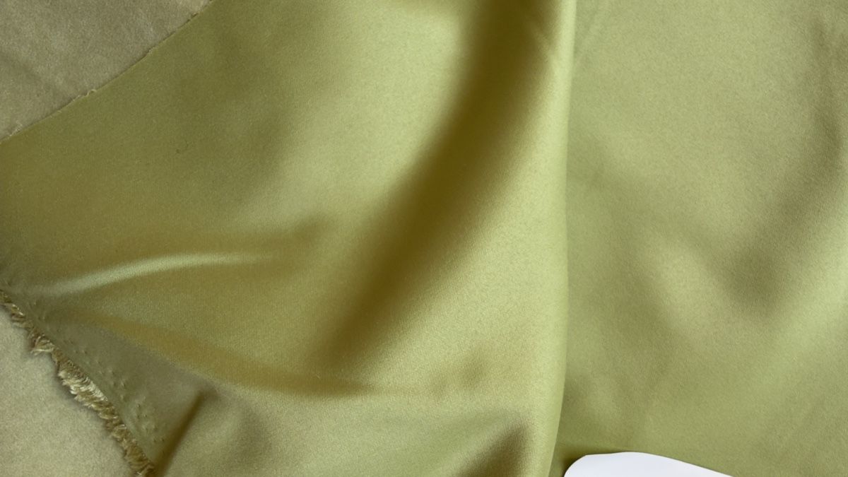 Stoffe: Veloursstoff hellgrün 100% Polyester neu – Neu (gemäss Beschreibung) aus Thunstetten von Specht71 4