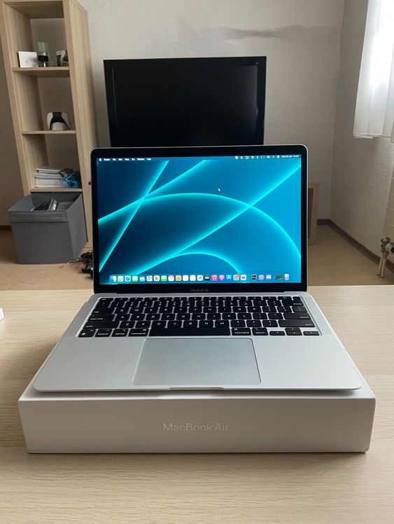 13-inch MacBook Air with Apple M1 chip 256GB SS | Kaufen auf Ricardo