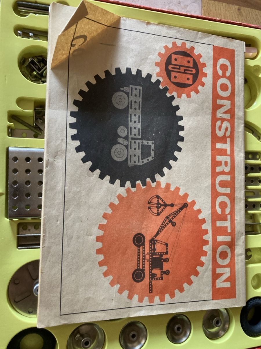 Jeux de construction: Jeu de Construction – D'occasion à Bursinel par SeveralLives 2