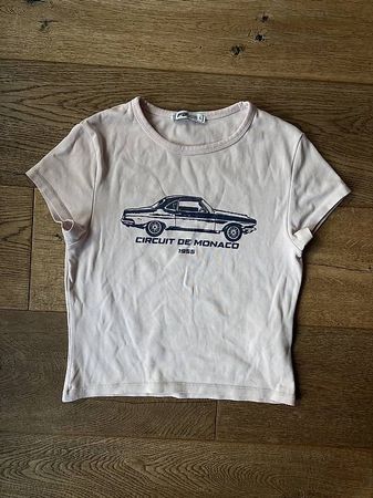 T-SHIRT / CROPTOP 