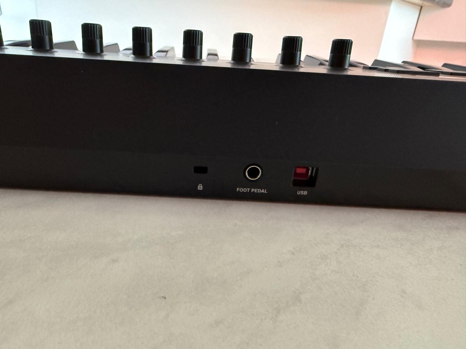 Native Instruments Musikinstrumente: Komplete Kontrol A61 MidiKeyboard – Gebraucht aus Abtwil AG von Swissraver 4
