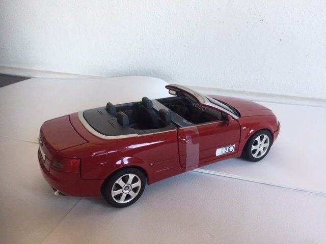 Audi Modellautos: Audi S4 cabriolet - scala 1/18 - nuova – Neu und originalverpackt aus Vacallo von pulliver25 4