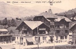 Gstaad BE // 1910 Hotel Bahnhof // Sommer