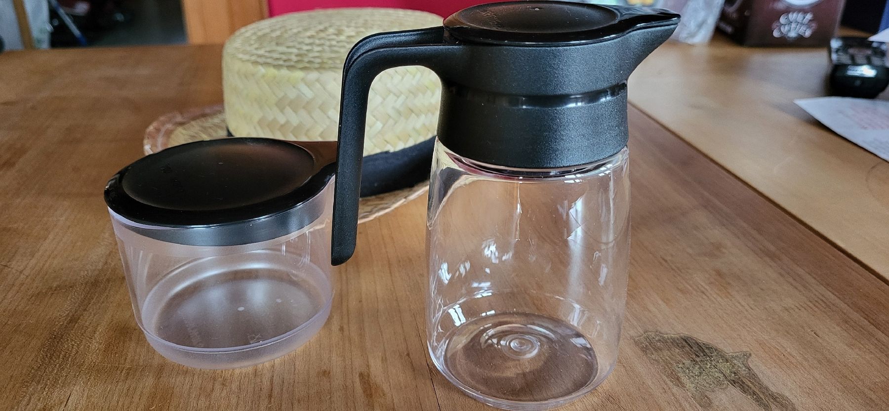Tupperware Contenitori & Simili: Tupper Clear Set Zuckerdose 250 ml/  Milchchändli 350 ml – Nuovo (secondo la descrizione) da Schweizersholz venduto da fuchs06