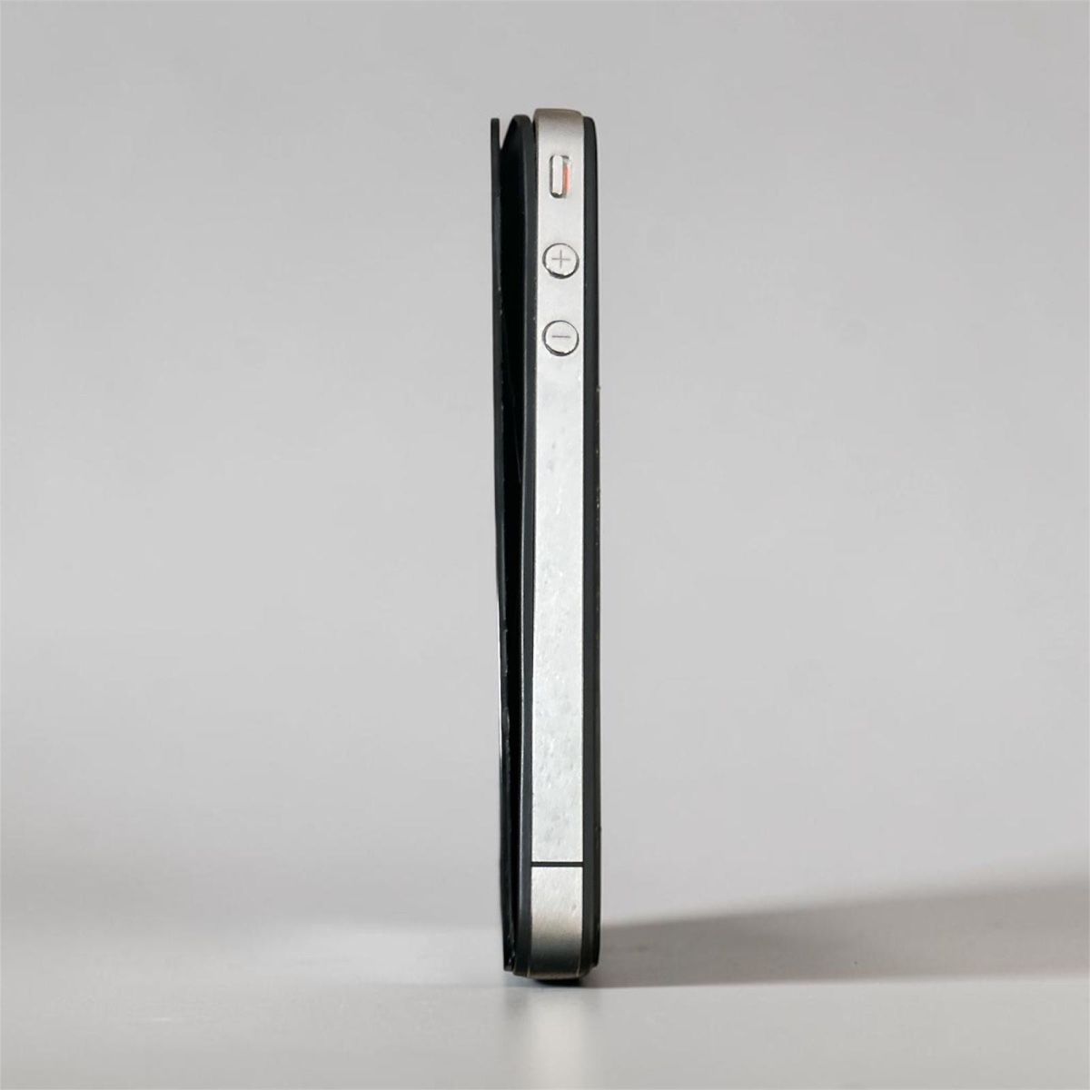 Apple Telefoni cellulari / Smartphones: iPhone 4 (A1332) Defekt – Difettoso da Nebikon venduto da Bogdan_Antikes 5