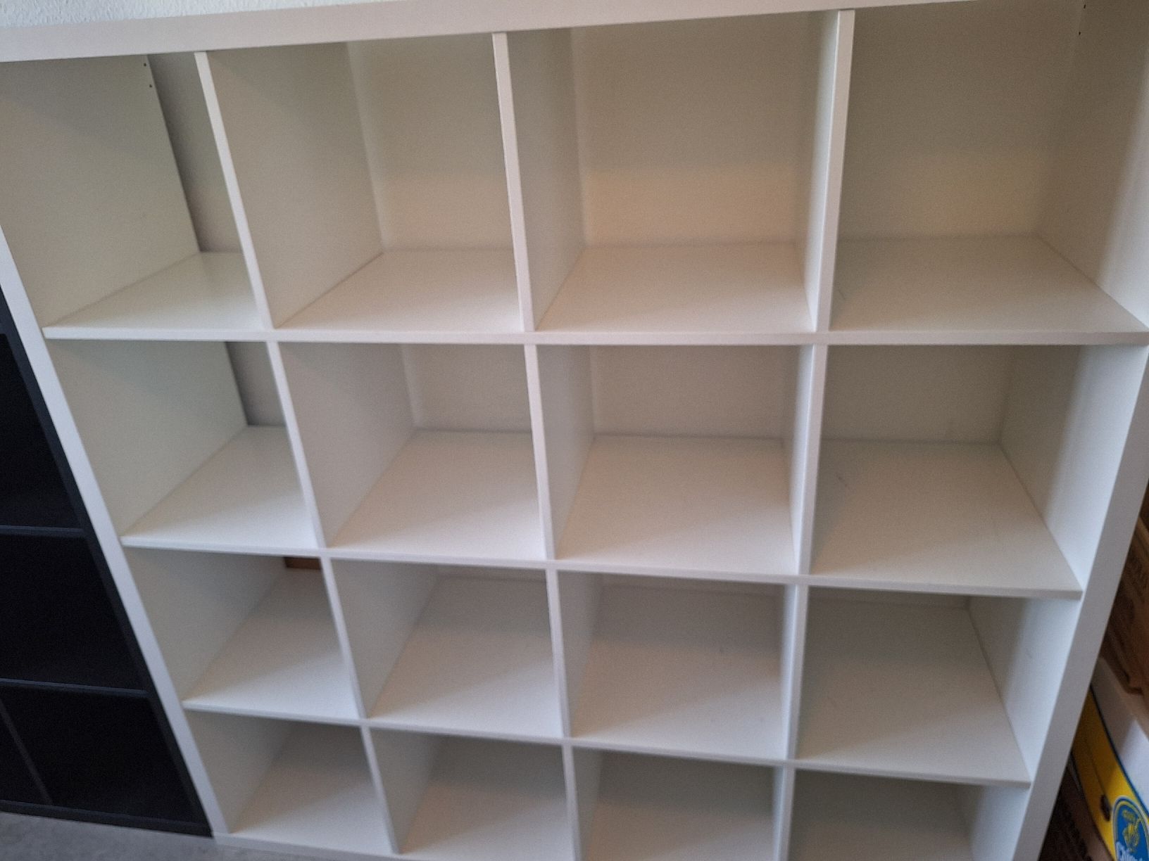 Ikea Regale: IKEA KALLAX Regal mit 16 Fächern – Gebraucht aus Baden von lpe_9vw2