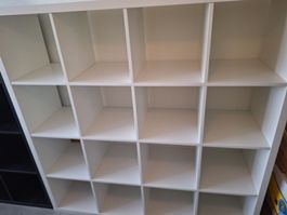 IKEA KALLAX Regal mit 16 Fächern