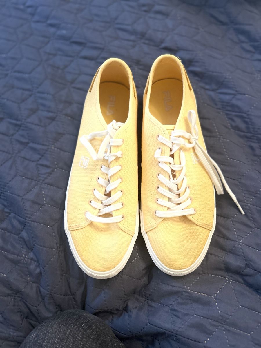 Fila Scarpe da uomo: Schuhe – Usato da Sursee venduto da fin_t8yj