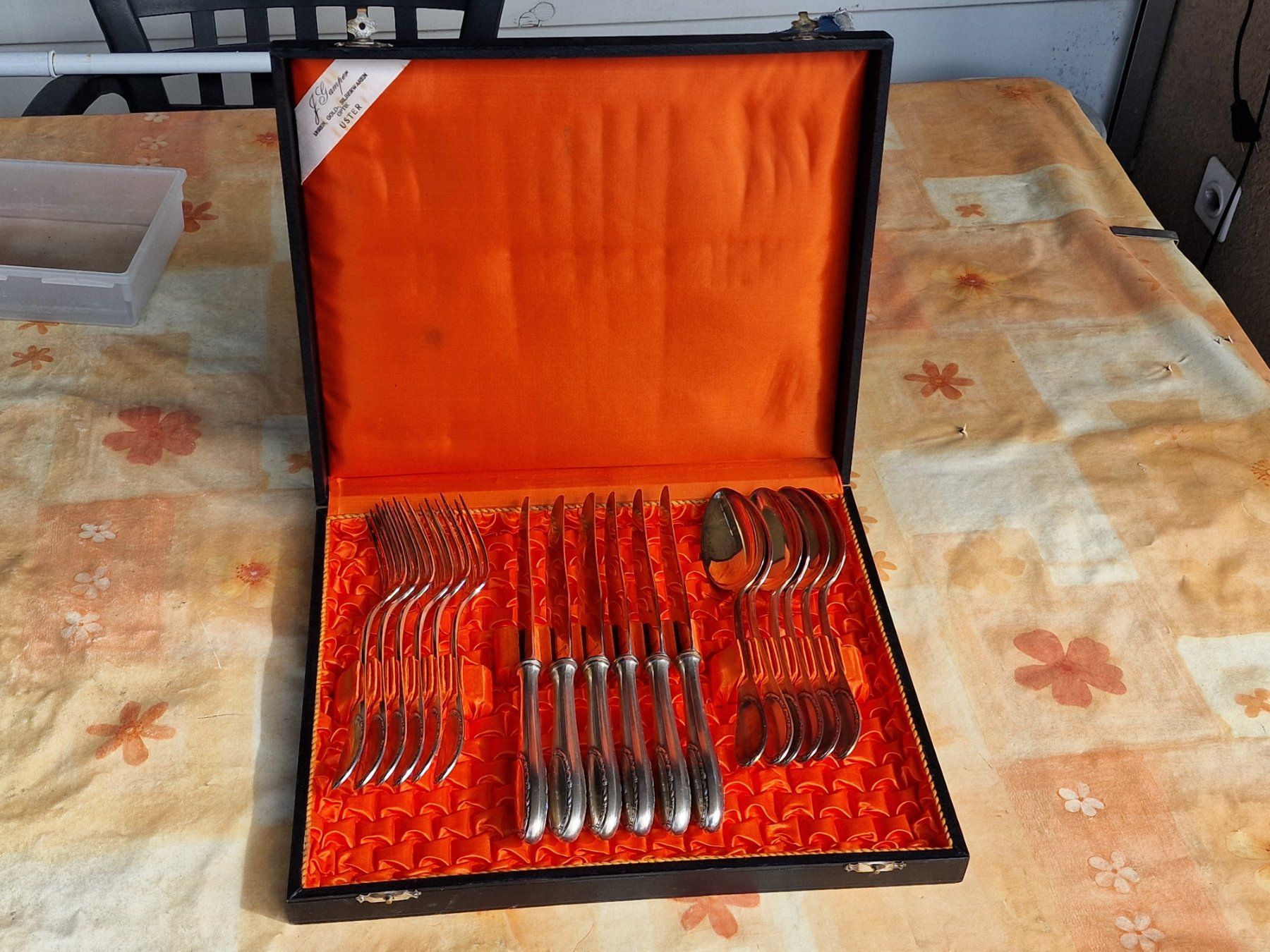 Set di posate: Silber 90 je 6 Grosse Löffel Gabel  Messer mit Box – Usato da Aesch BL venduto da Sommer755