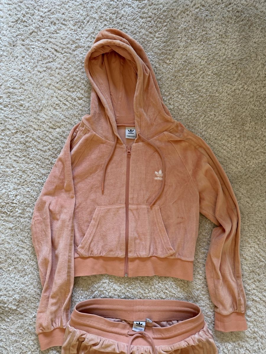 Adidas Maglioni & Felpe: Ensemble Adidas rose taille S/M état neuf – Nuovo (secondo la descrizione) da Genève venduto da car_cq69