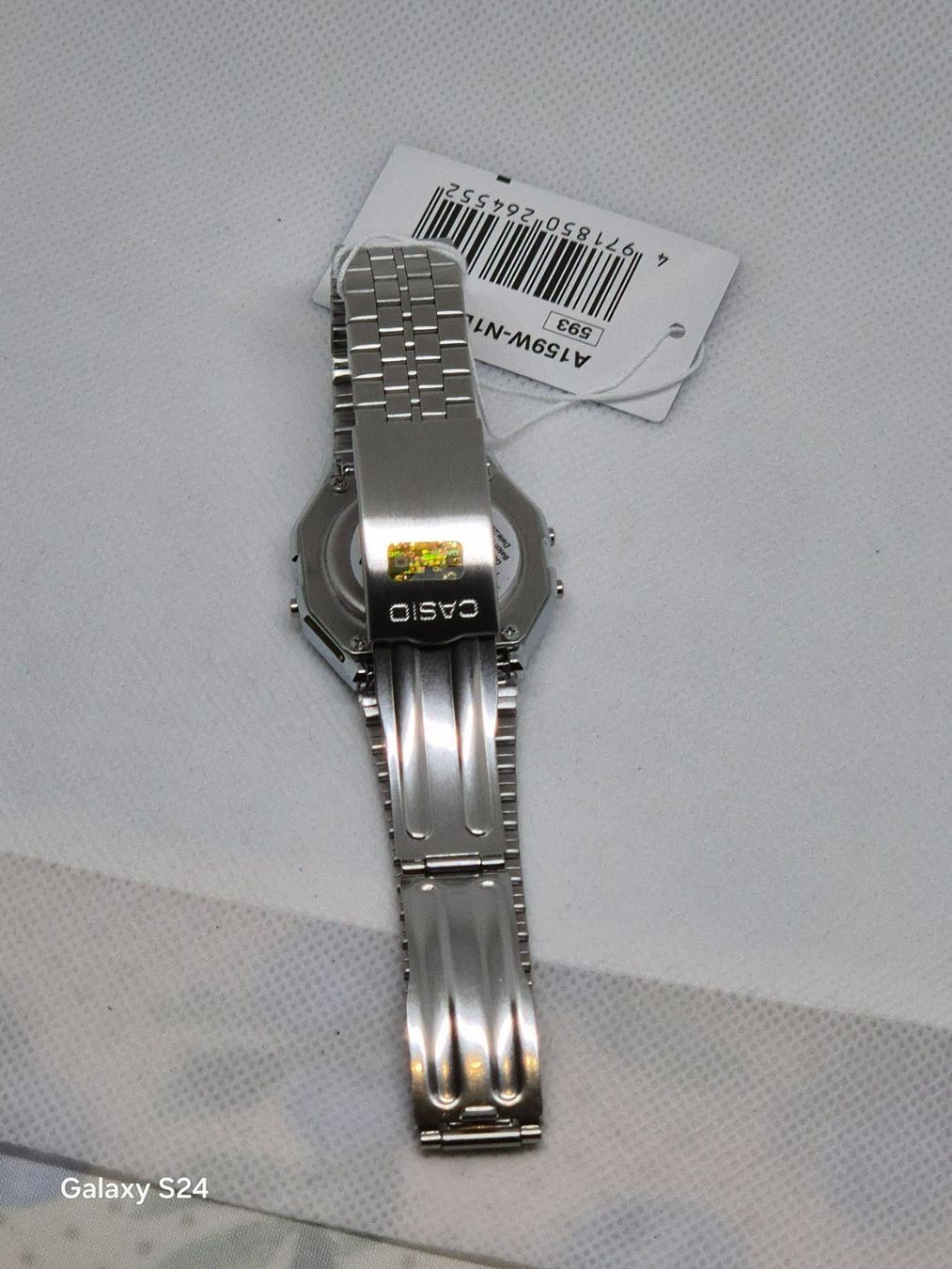 Casio Orologi: Casio A159W Digitaluhr, Neu, Silber – Nuovo e nell'imballaggio originale da Losone venduto da bal_gfp6 6