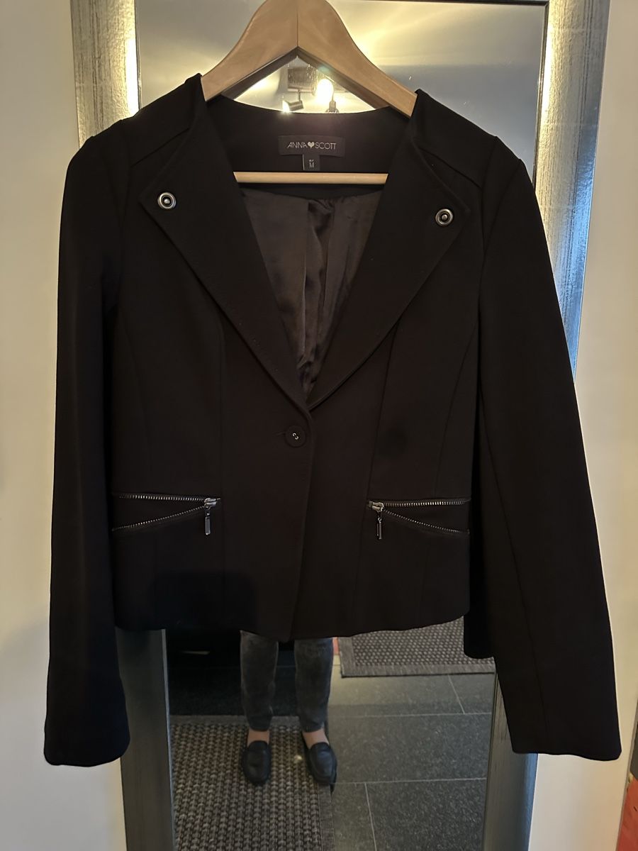 Giacche: Schwarzer Blazer von Anna Scott Gr. 38 – Usato da Wettswil venduto da haddy91
