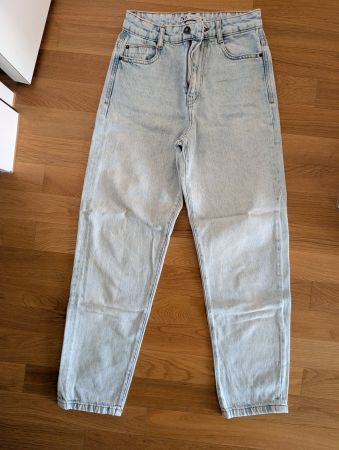 Damen Jeans ZARA hellblau Grösse 34