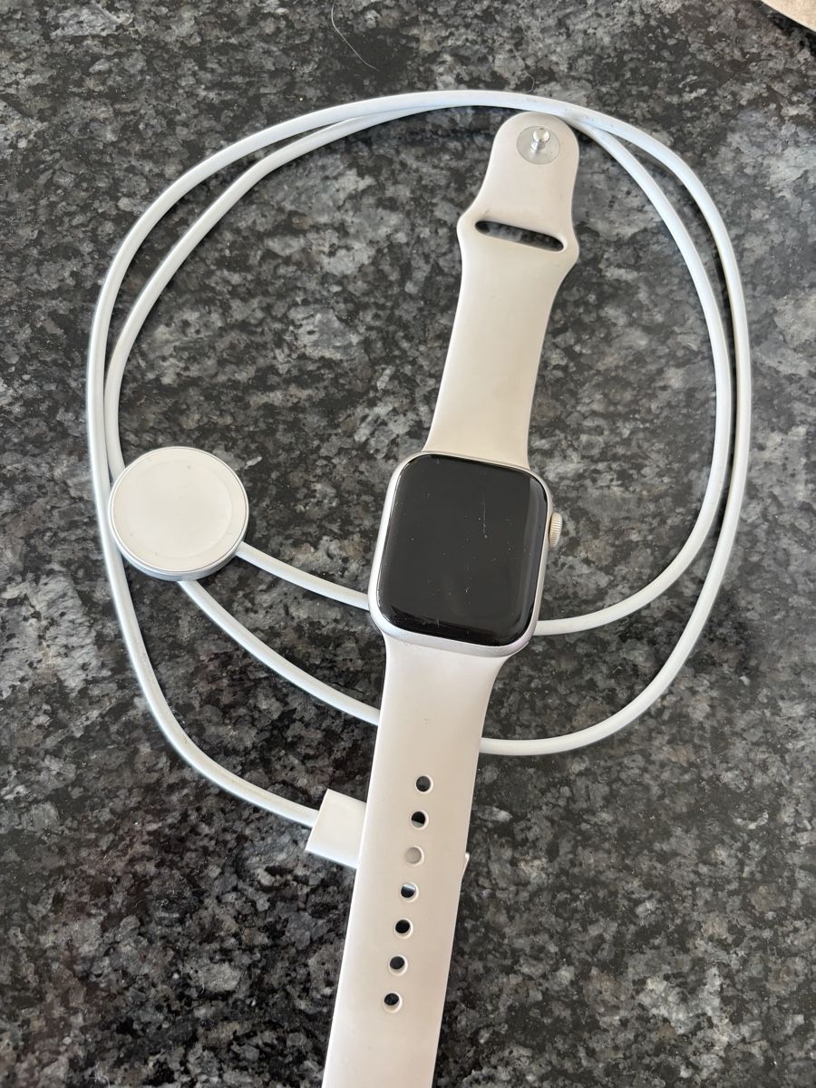 Apple Smartwatch: Apple Watch serie 7 – Gebraucht aus Anglikon von cel_hbx2 4