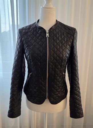 Leder Steppjacke (schwarz), Grösse 36 - Perfekt für Herbst