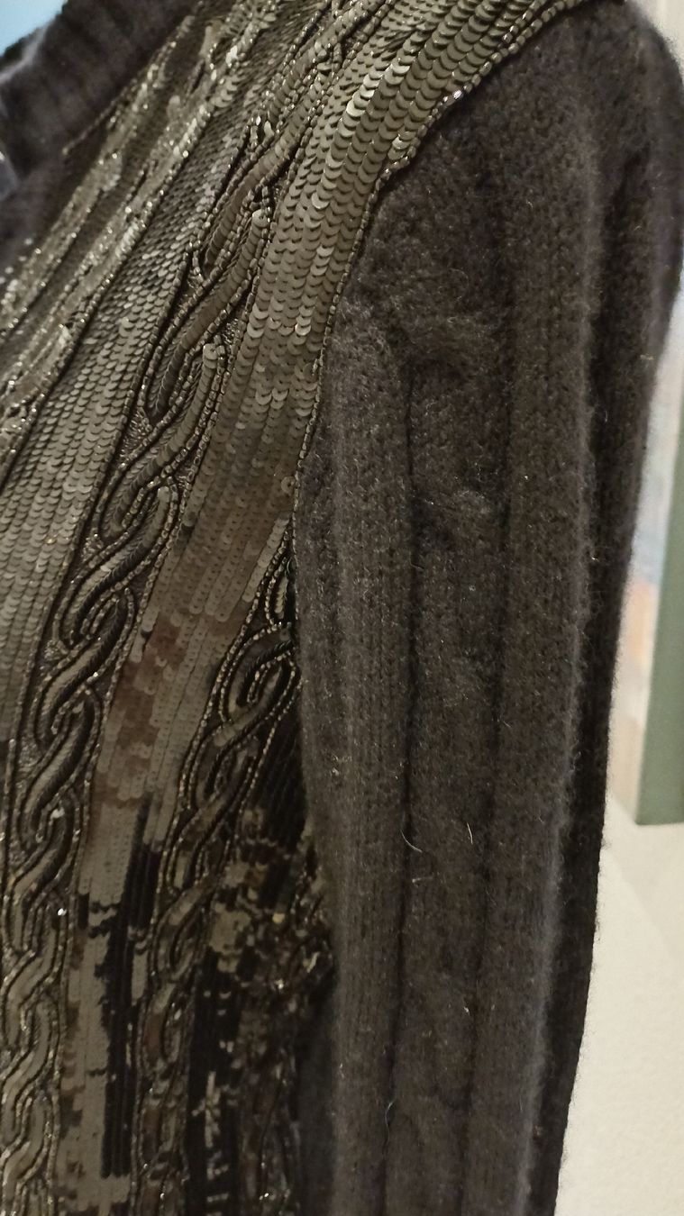Maglioni & Felpe: Pullover mit Pailletten. – Usato da Birr venduto da wasili01 4