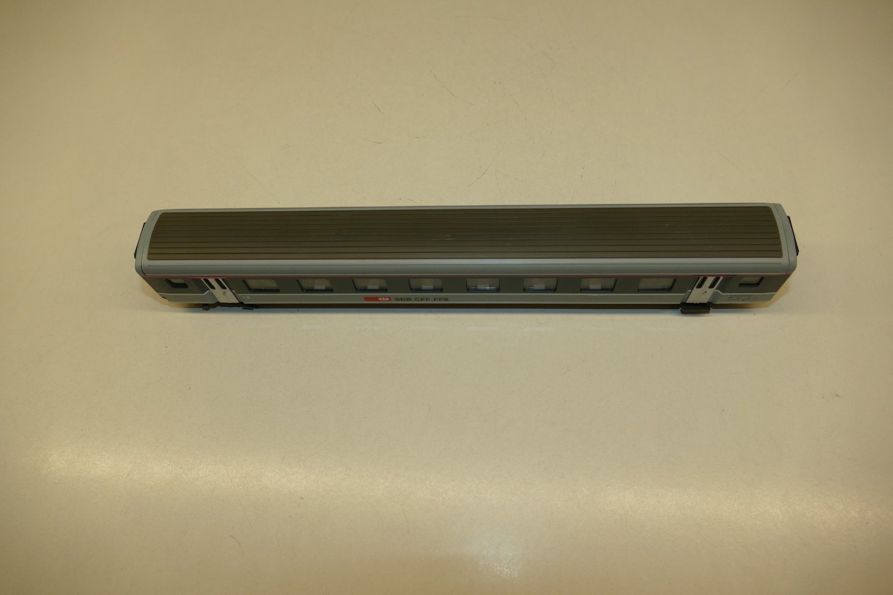 Roco Modellini di ferrovie: Roco H0: SBB Salonwagen Typ SR – Usato da Niederhasli venduto da rail-duerst 4