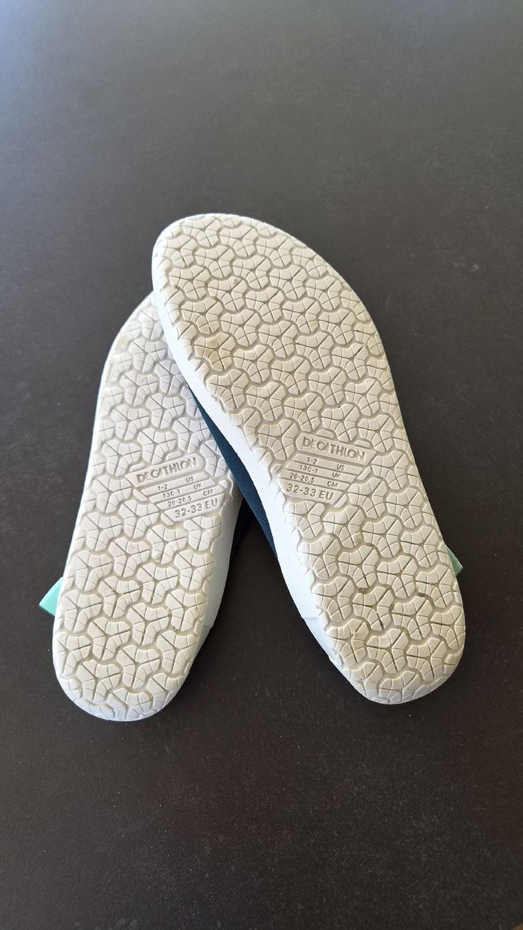Decathlon Scarpe per ragazzi: chaussures d'eau – Nuovo (secondo la descrizione) da Vollèges venduto da est_62fp 2