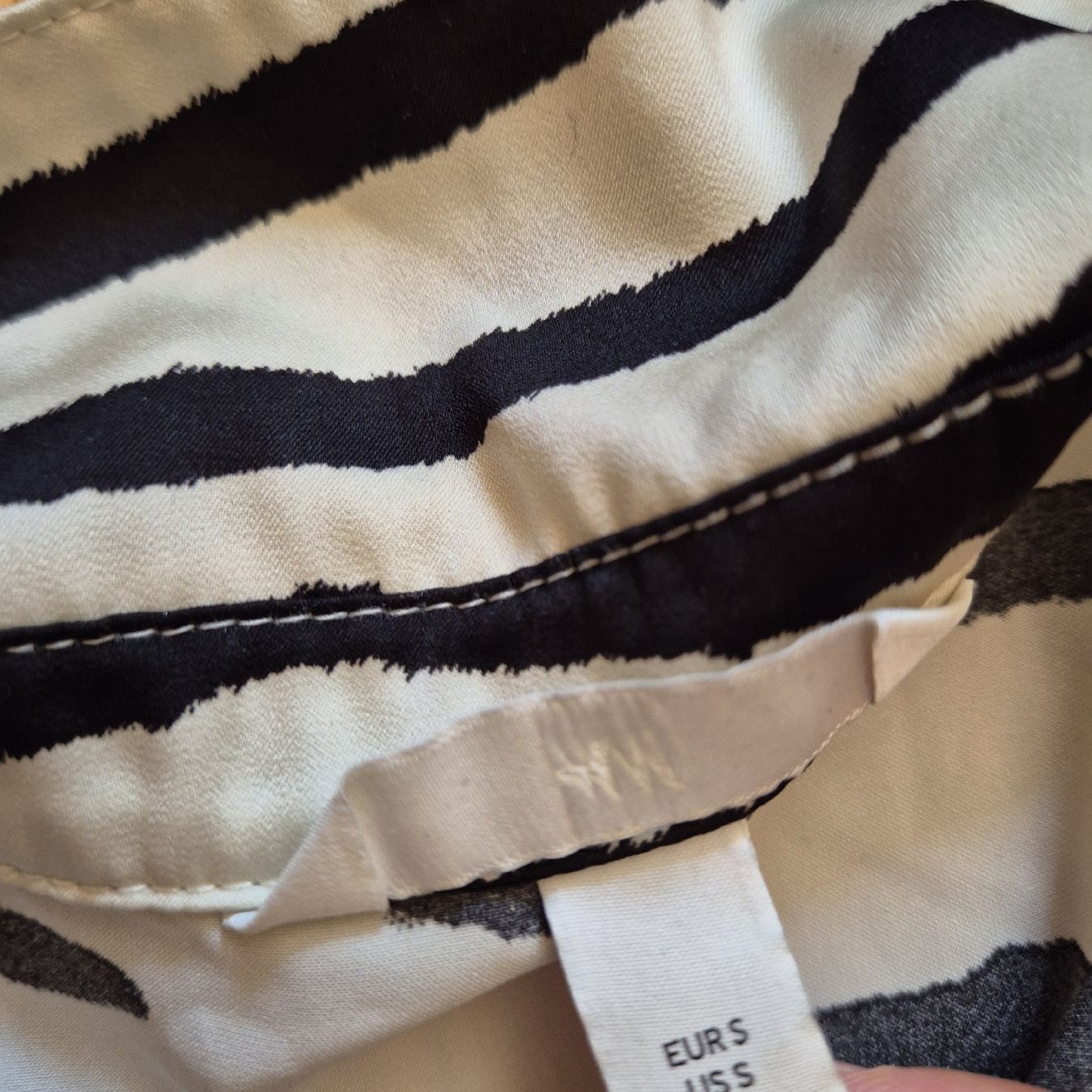 Robes: robe dress – D'occasion à Genthod par Lenas9 1