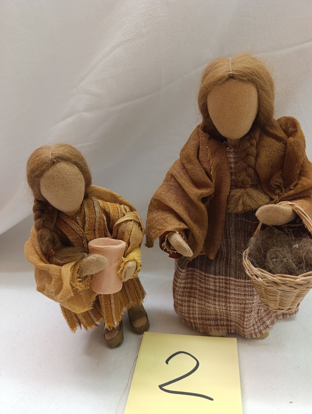 Statuette: Schwarzenberger Krippenfiguren 2 Mädchen  – Nuovo (secondo la descrizione) da Oberarth venduto da sil_9dfs 3