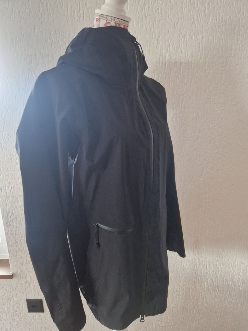 Peak Performance Vestes: Peak Performance Regenjacke – D'occasion à Balsthal par Soraia7 2