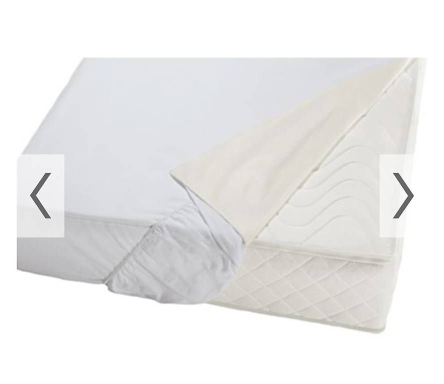Linge de lit: Wasserdichter Moltonüberzug mit elastischem Rand – D'occasion à Oberlunkhofen par weininchen 2